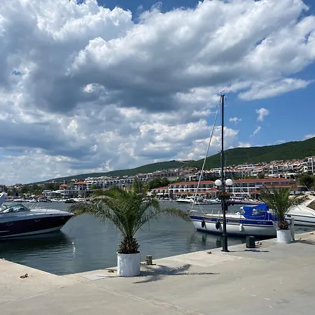 Horizon 34 'в' Apartman Szveti Vlasz